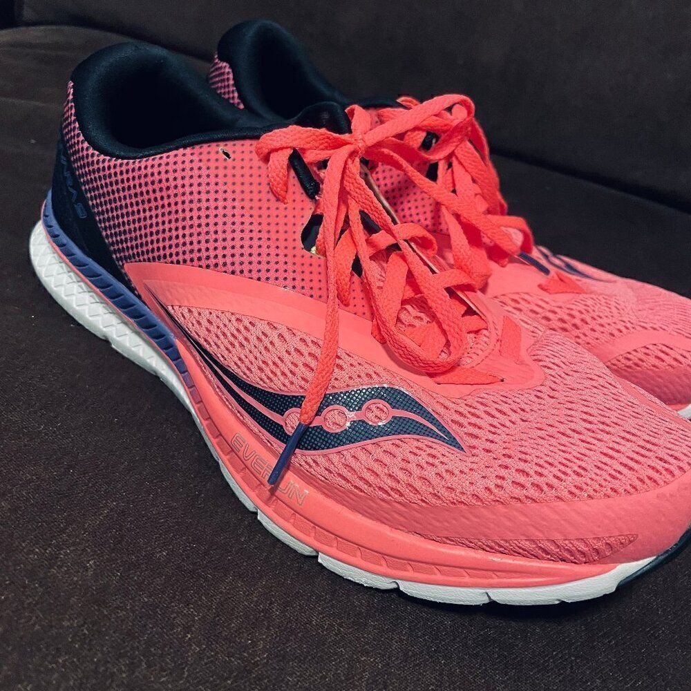 Mint Cond. Saucony Kinvara 9 racing flat 10 US
